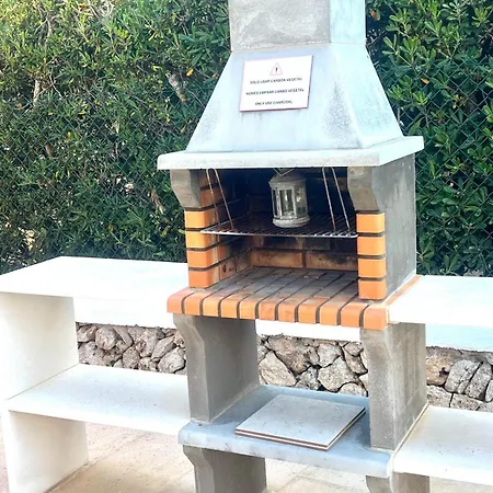Faro 66 Villa Cala en Bosc